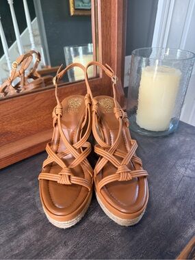 Vince Camino espadrille wedges size 10